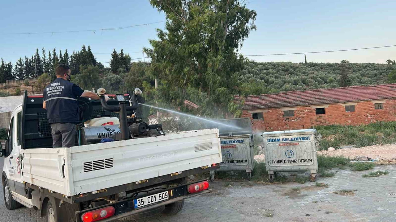 DİDİM BELEDİYESİ, YAZ AYLARINDA ARTIŞ GÖSTEREN SİVRİSİNEK VE HAŞEREYE KARŞI İLÇE GENELİNDE...