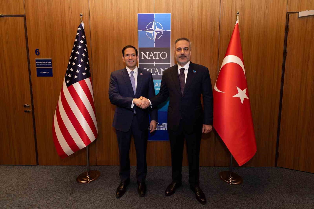 DIŞİŞLERİ BAKANI HAKAN FİDAN, ABD DIŞİŞLERİ BAKANI MARCO RUBİO İLE GÖRÜŞTÜ.