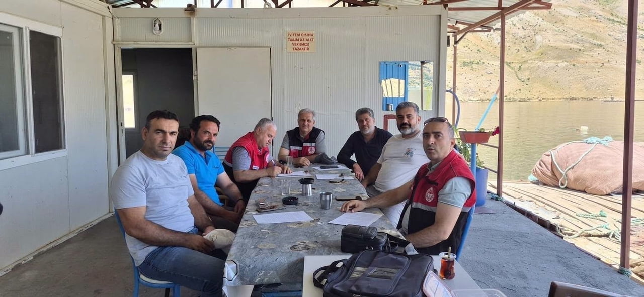 DIYAMAN'DA, SU ÜRÜNLERİ YETİŞTİRİCİLİK YÖNETMELİĞİ'NDE YAPILAN GÜNCEL DEĞİŞİKLİKLER KAPSAMINDA SU...
