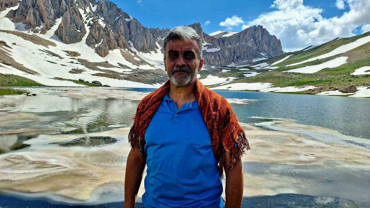 DOĞASEVER HAKAN GÖKALP, MUNZUR DAĞLARI'NIN BÜYÜLEYİCİ BİR COĞRAFYAYA SAHİP OLDUĞUNU BELİRTEREK...