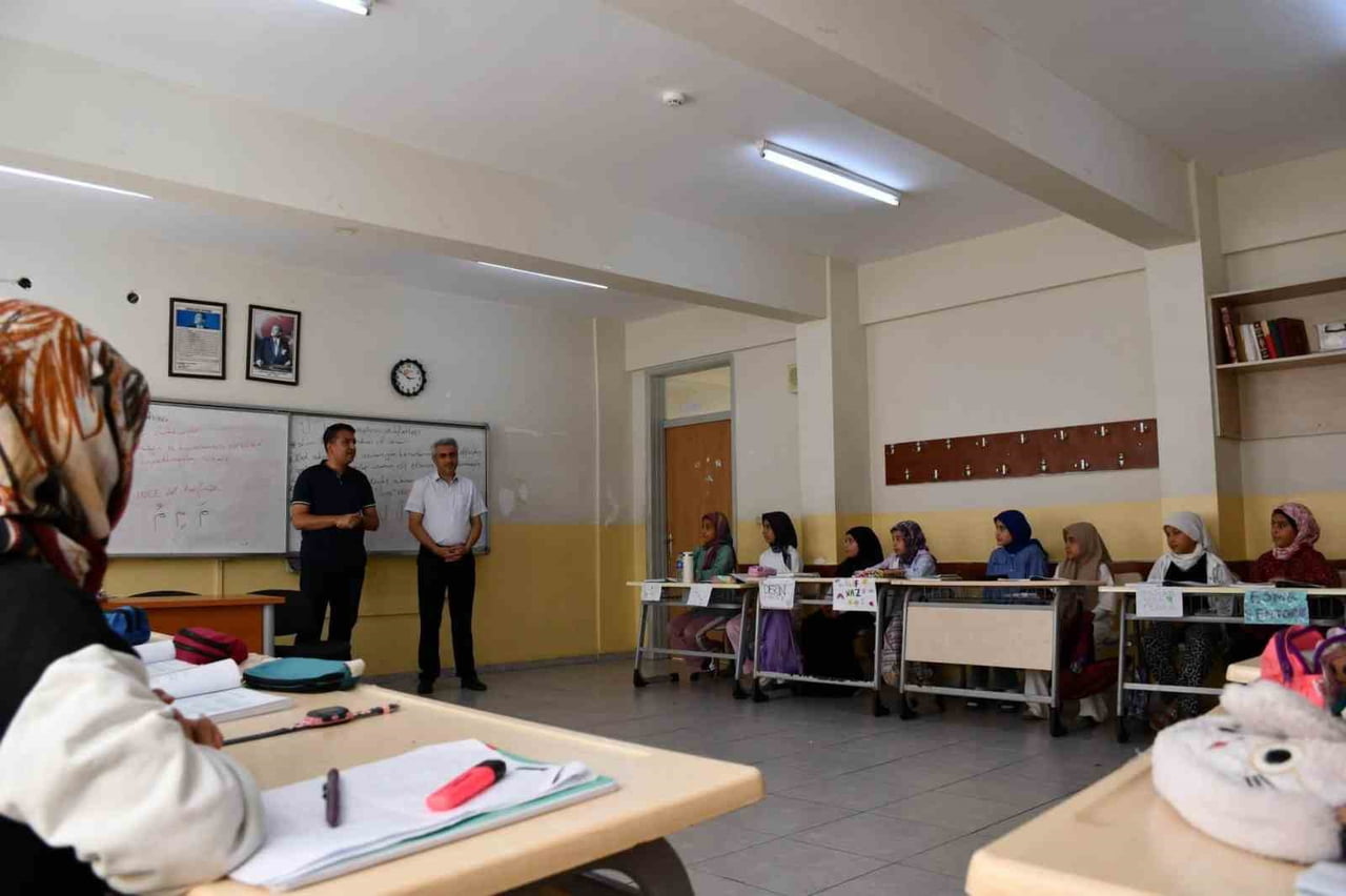 DÖRTYOL  KAYMAKAMI MEHMET KEKLİK, İLÇE MÜFTÜLÜĞÜ İLE İLÇE MİLLİ EĞİTİM MÜDÜRLÜĞÜ TARAFINDAN...