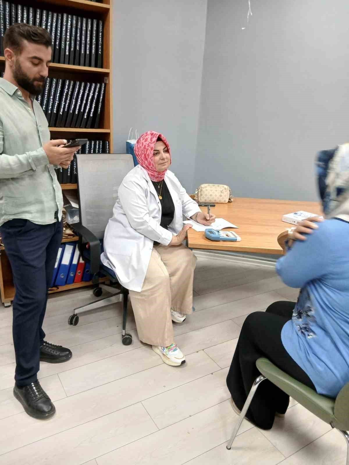 DÜZCE'DE "HAREKET YAŞINI ÖĞREN, SAĞLIKLI YAŞA" FARKINDALIK ÇALIŞMALARI KAPSAMINDA MERKEZ TOPLUM...