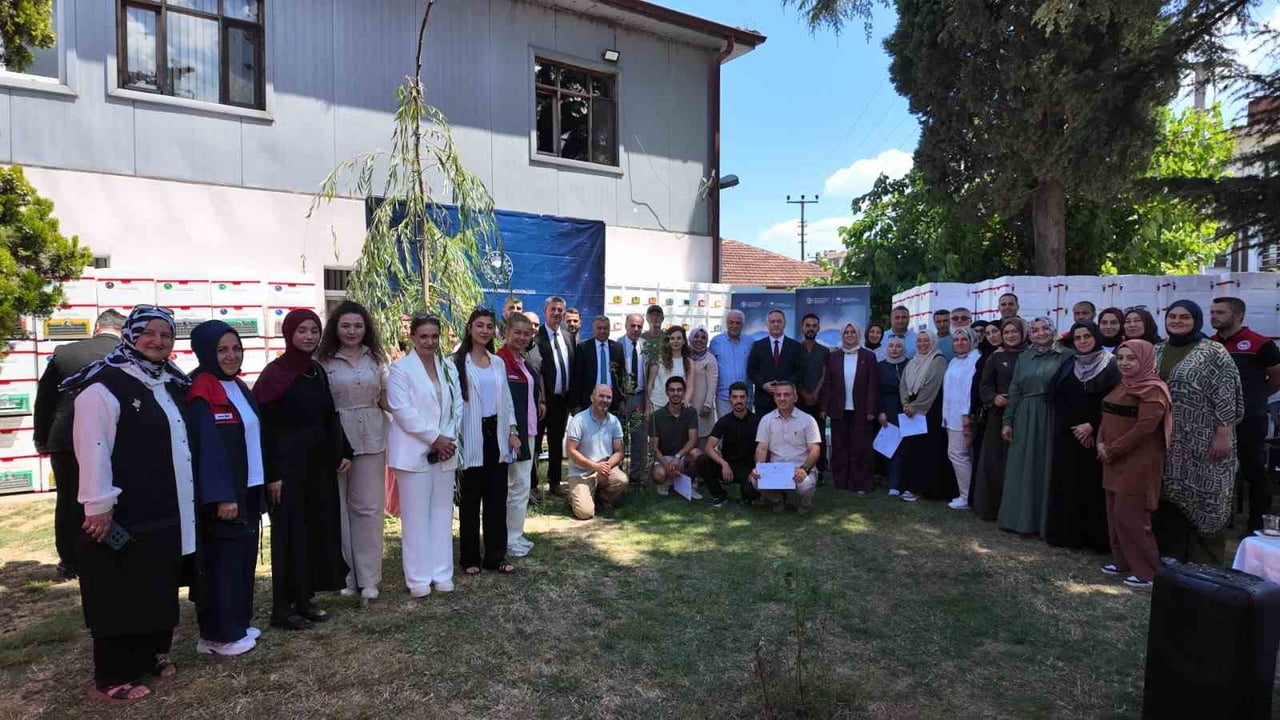 DÜZCE'DE SÜRDÜRÜLEBİLİR KIRSAL KALKINMA İÇİN KIRSAL KESİMDEKİ KADINLAR VE GENÇLER İÇİN DAHA GÜÇLÜ...