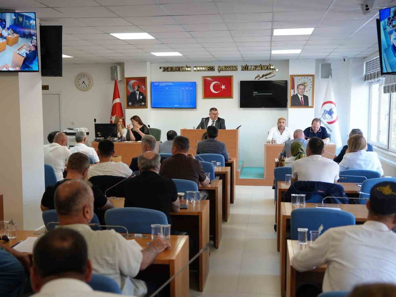 DÜZCE BELEDİYE MECLİSİ, TEMMUZ AYI OLAĞAN TOPLANTISININ BİRİNCİ BİRLEŞİMİNİ GERÇEKLEŞTİRDİ. MECLİS...
