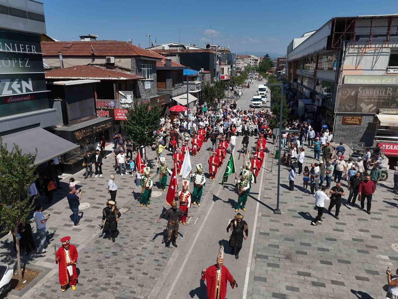 DÜZCE BELEDİYESİ GELENEKSEL TOPLU SÜNNET ŞÖLENİ, VAKIFLAR GENEL MÜDÜRLÜĞÜ İŞBİRLİĞİ İLE BU YIL DA...