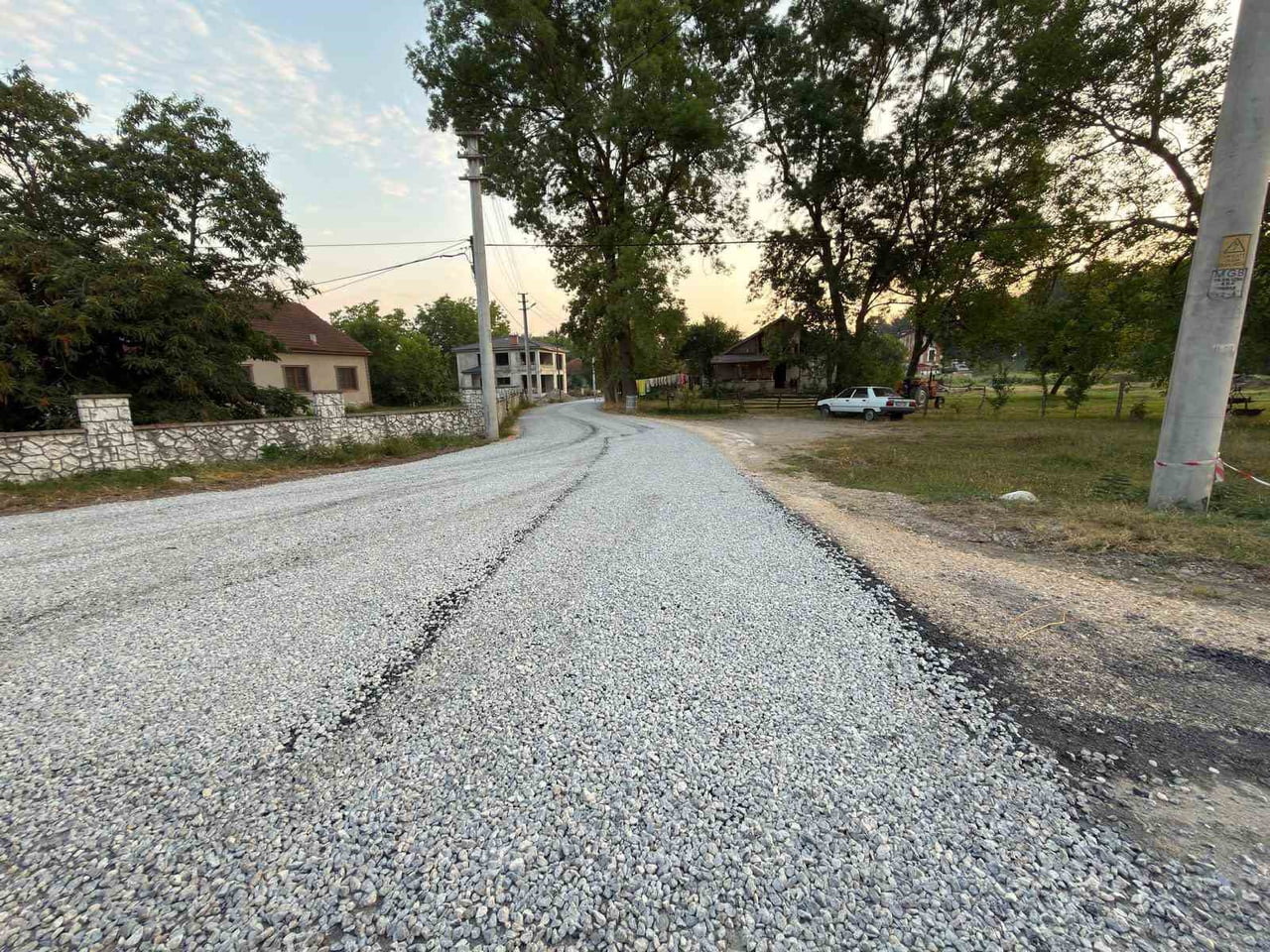 DÜZCE İL ÖZEL İDARESİ TARAFINDAN MERKEZ İLÇEYE BAĞLI KÜÇÜKAHMETLER KÖYÜ’NDE YÜRÜTÜLEN SATHİ...