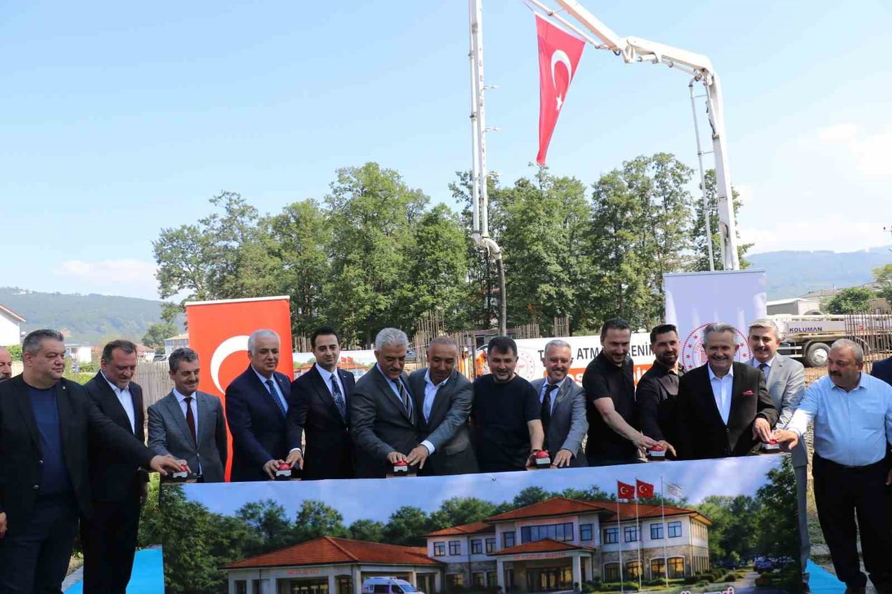 DÜZCE’NİN CUMAYERİ İLÇESİNDE TOPLUM SAĞLIĞI MERKEZİ (TSM), AİLE SAĞLIĞI MERKEZİ (ASM) VE 112 ACİL...