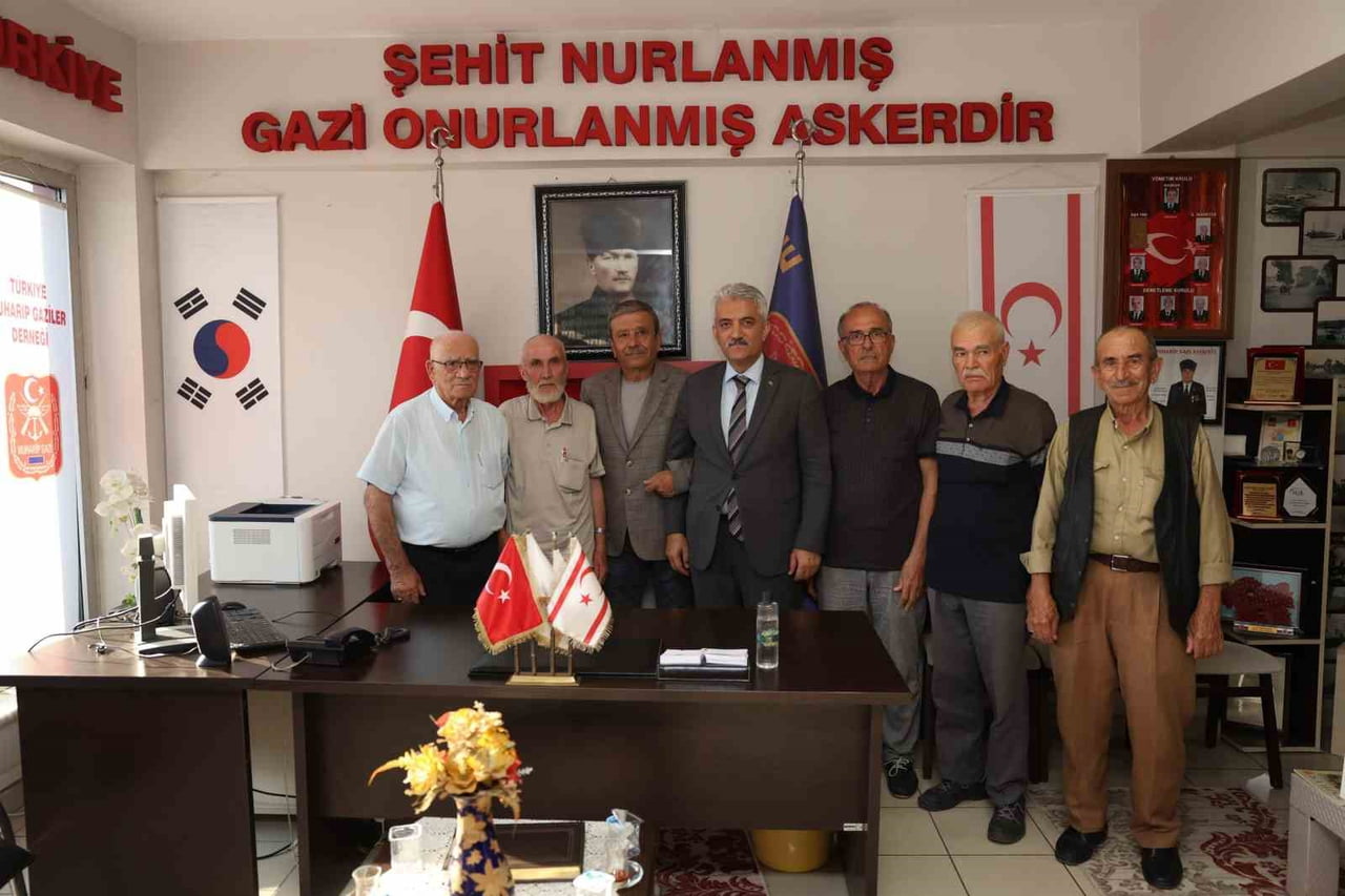 DÜZCE VALİSİ MEHMET MAKAS, KIBRIS BARIŞ HAREKÂTI'NIN 52. YIL DÖNÜMÜ DOLAYISIYLA TÜRKİYE MUHARİP...