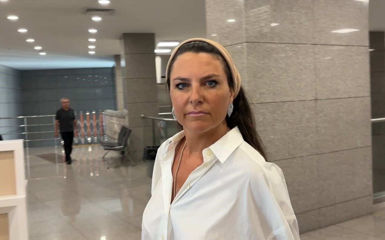 ECE ÜNER İFADE VERMEK ÜZERE ÇAĞLAYAN ADLİYESİ’NE GELDİ.