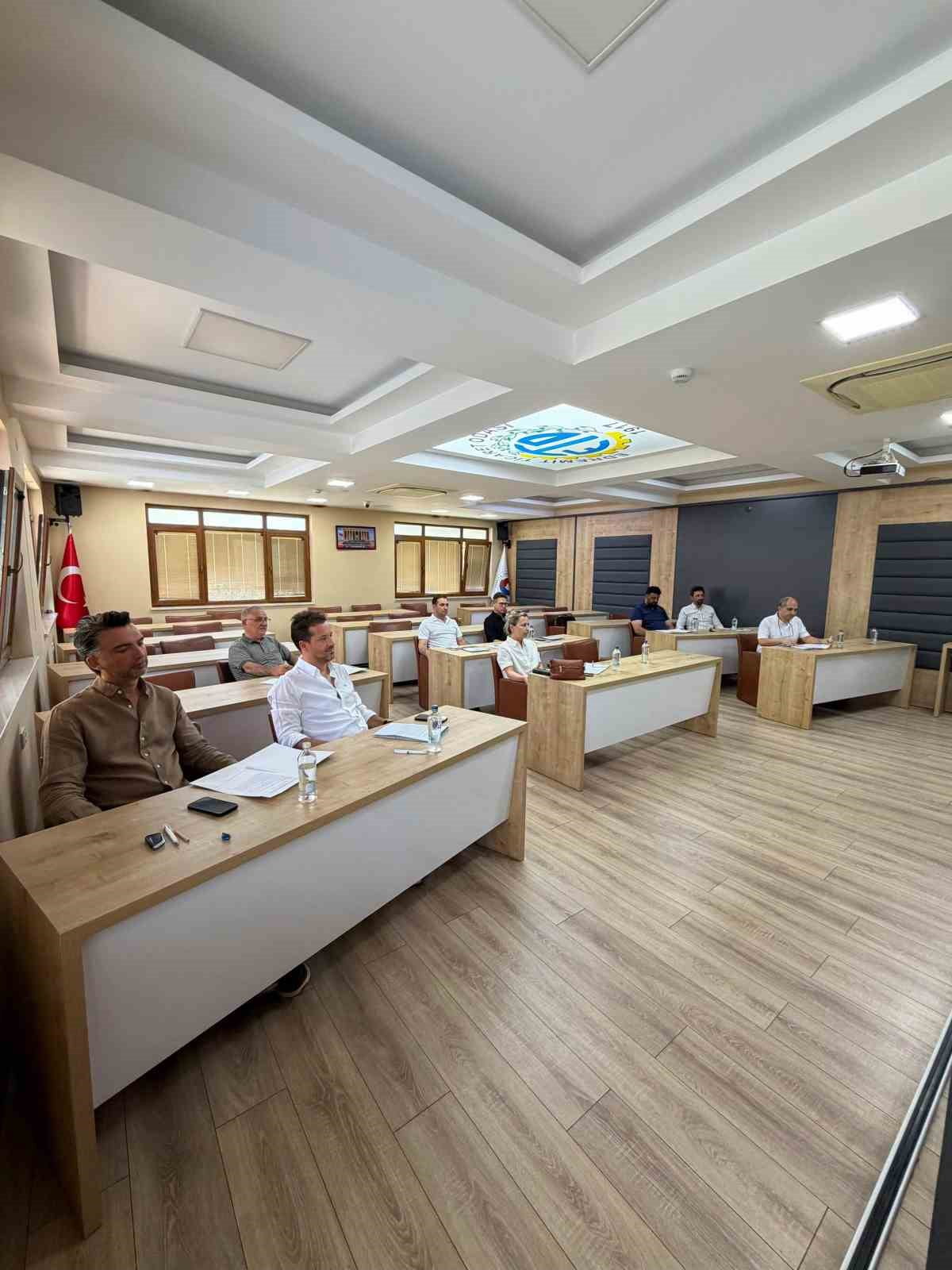 EDREMİT TİCARET ODASI EV SAHİPLİĞİNDE, TOBB VE MESLEK YÜKSEKOKULLARI (MYO) EĞİTİM İŞ BİRLİĞİ...