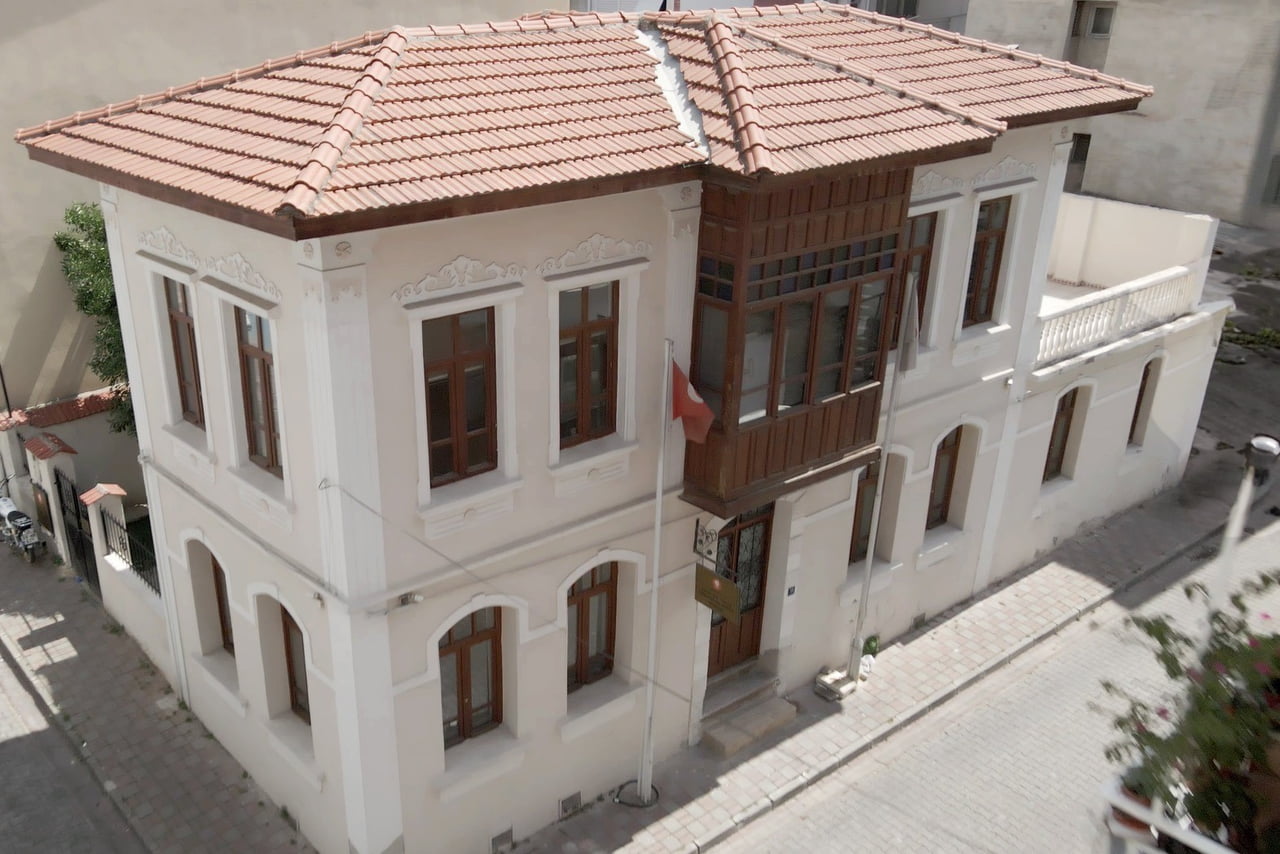 EFELER BELEDİYESİ'NİN ÜCRETSİZ PSİKOLOJİK DANIŞMANLIK HİZMETİNE VATANDAŞLAR YOĞUN İLGİ...
