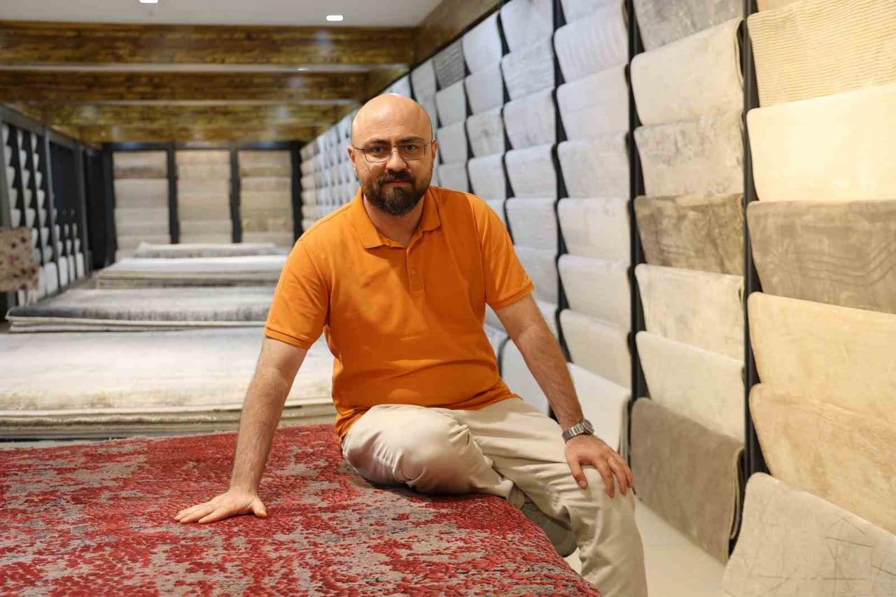 EGE’DE HALICIK SEKTÖRÜNÜN ÖNDE GELEN İSİMLERİNDEN BİRİ OLAN ERDEMOĞLU HALICILIĞIN SAHİBİ YUNUS...