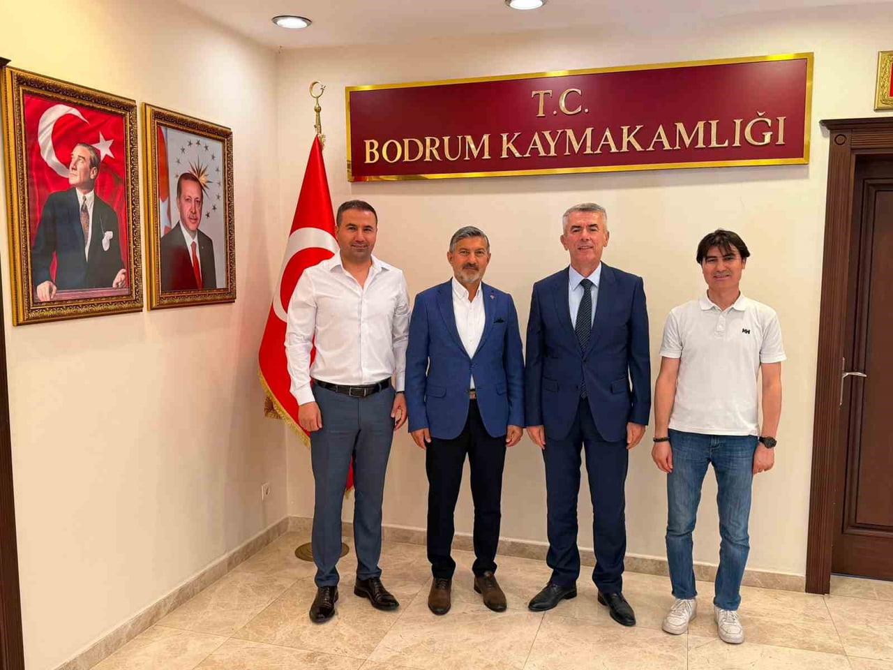 EĞİTİM BİR-SEN MUĞLA ŞUBE BAŞKANI ÖNDER UÇAK, SENDİKAL ÇALIŞMALAR KAPSAMINDA BODRUM'DA BİR DİZİ...