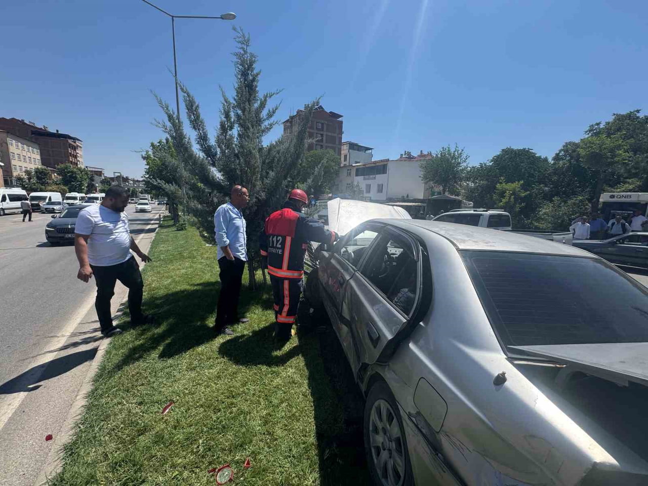 ELAZIĞ’DA BETON MİKSERİ İLE OTOMOBİLİN ÇARPIŞMASI SONUCU MEYDANA GELEN TRAFİK KAZASINDA 3 KİŞİ...