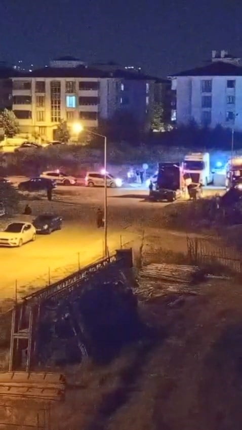 ELAZIĞ’DA DÜN GECE DÜĞÜN KONVOYUNDA TRAFİĞİ TEHLİKEYE SOKAN VE DİĞER ARAÇLARIN GEÇİŞİNİ ENGELLEYEN...