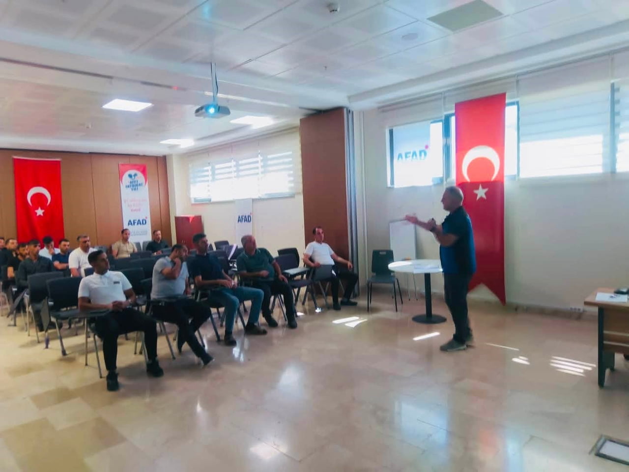 ELAZIĞ İL AFET VE ACİL DURUM MÜDÜRLÜĞÜ (AFAD) TARAFINDAN GÜVENLİK KORUCULARINA YÖNELİK "ACİL DURUM...