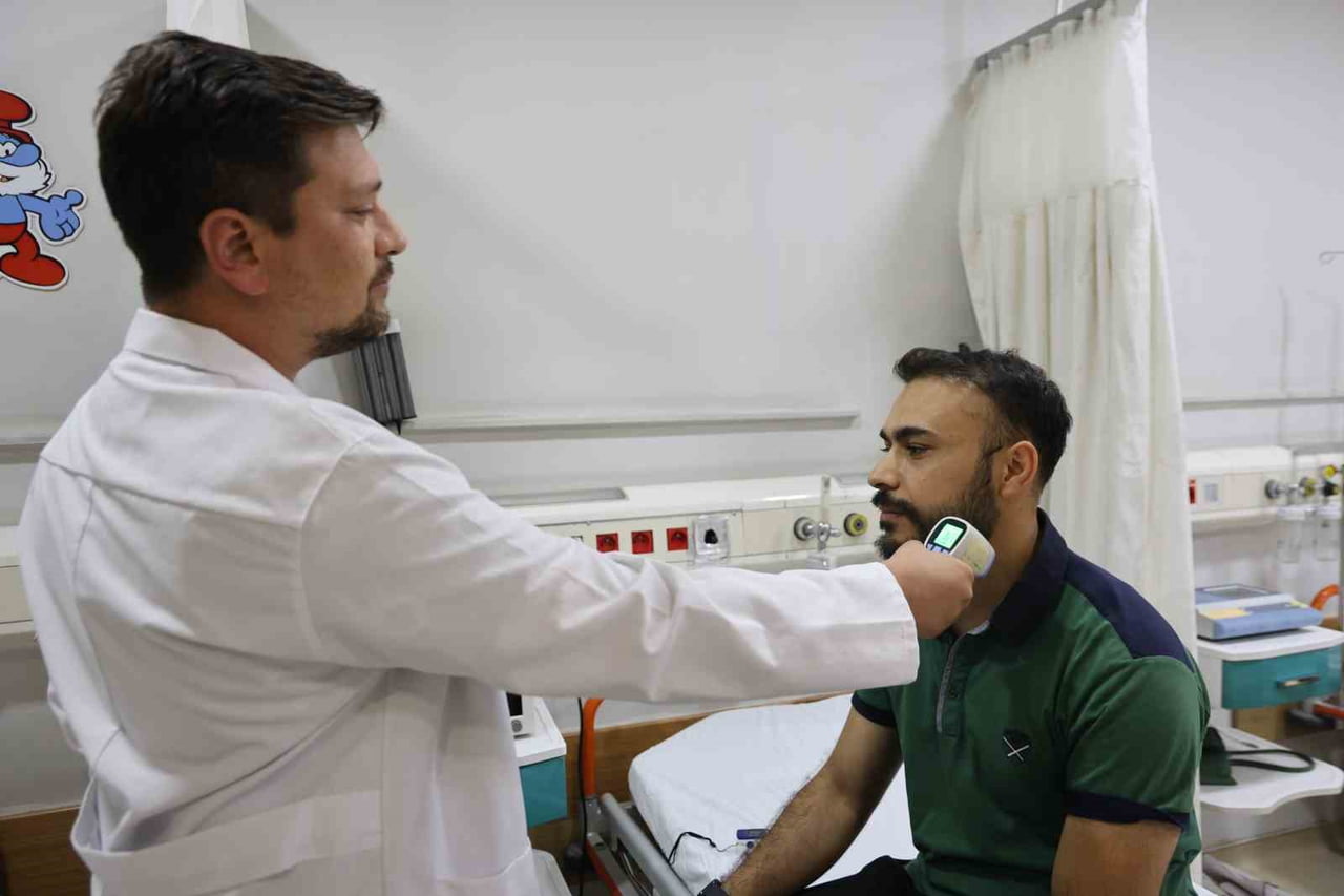 ELAZIĞ MEDİLİNES HASTANESİ ACİL SERVİS DOKTORU UZMAN NUR AHMET YILDIRIM, KENTTE ETKİSİNİ SÜRDÜREN...