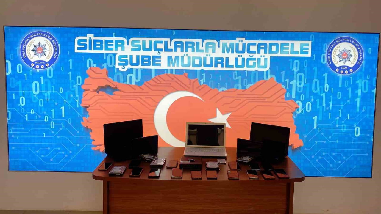 ELE GEÇİRİLEN MATERYALLER