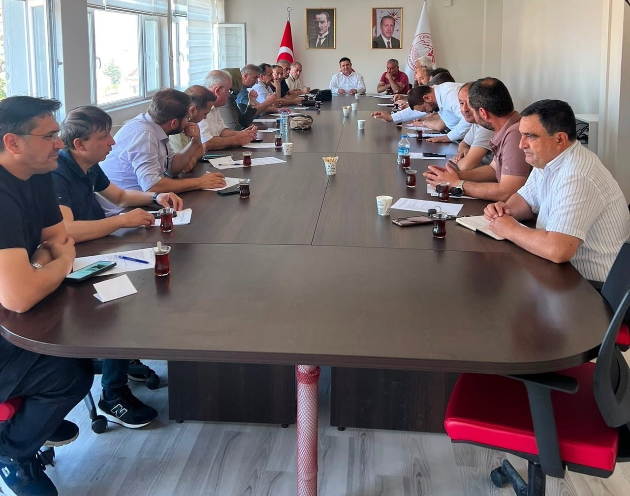 EMET’TE SENE SONU MÜDÜRLER KURULU TOPLANTISI GERÇEKLEŞTİRİLDİ