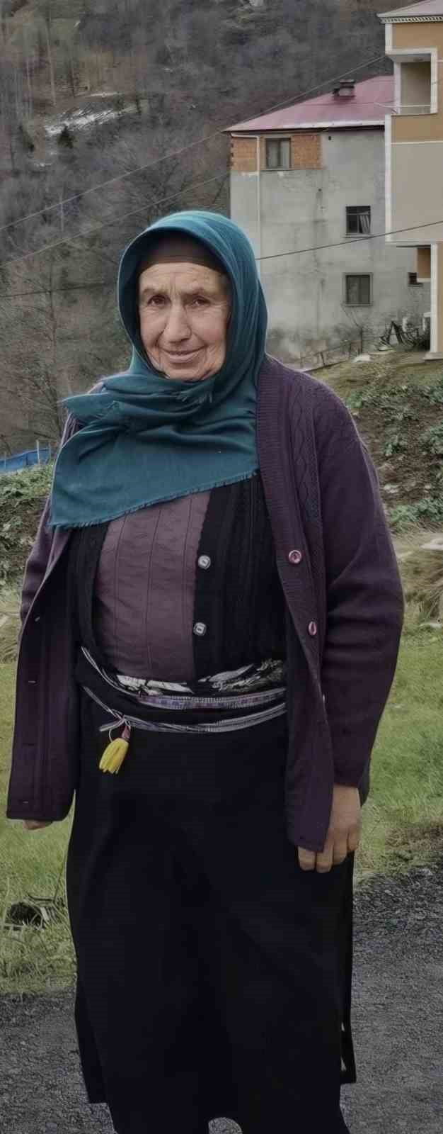 EMİNE GÜLLE