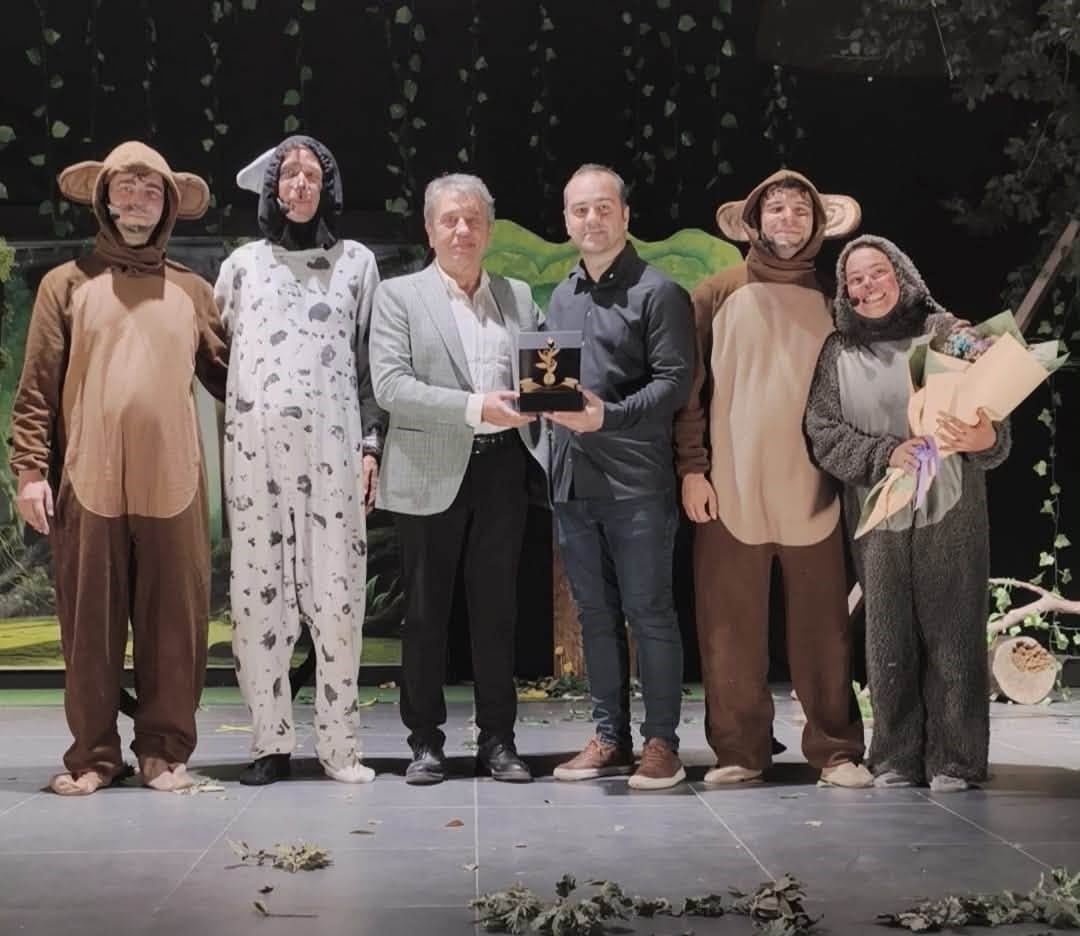 ENDER KURT'A PLAKET