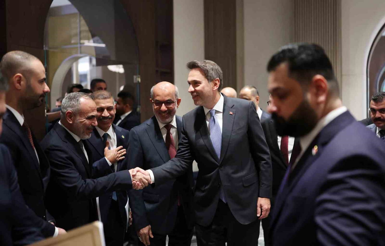 ENERJİ VE TABİİ KAYNAKLAR BAKANI ALPARSLAN BAYRAKTAR, RESMİ ZİYARET KAPSAMINDA BULUNDUĞU IRAK'IN...