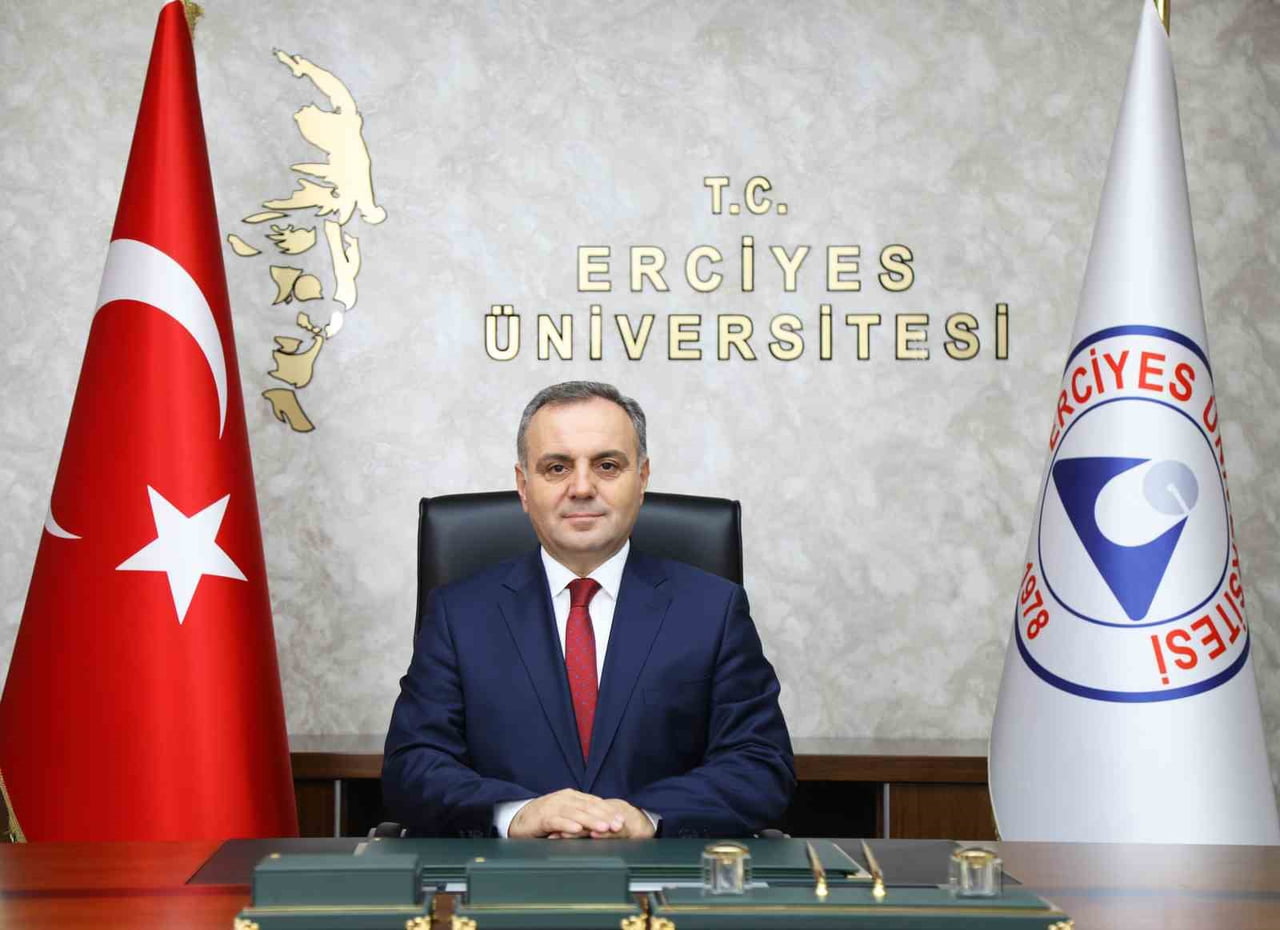 ERCİYES ÜNİVERSİTESİ (ERÜ) REKTÖRÜ PROF. DR. FATİH ALTUN; '15 TEMMUZ DEMOKRASİ VE MİLLİ BİRLİK...