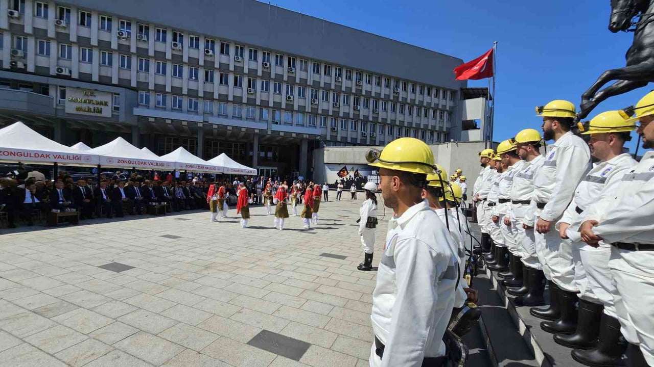 EREĞLİ KÖMÜR HAVZASI AMELEBİRLİĞİ BİRİKTİRME VE YARDIMLAŞMA SANDIĞI'NIN 103. KURULUŞ YIL DÖNÜMÜ...