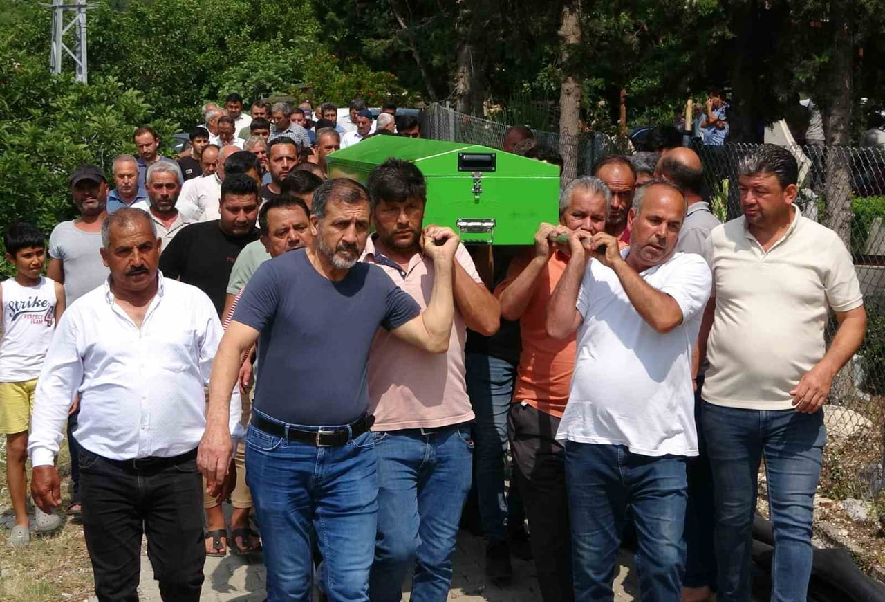 ERSİN'DE DOĞUM GÜNÜNDE GEÇİRDİĞİ KAZA SONUCU HAYATINI KAYBEDEN 40 YAŞINDAKİ BİLAL ŞİMŞEK, NİKAH...