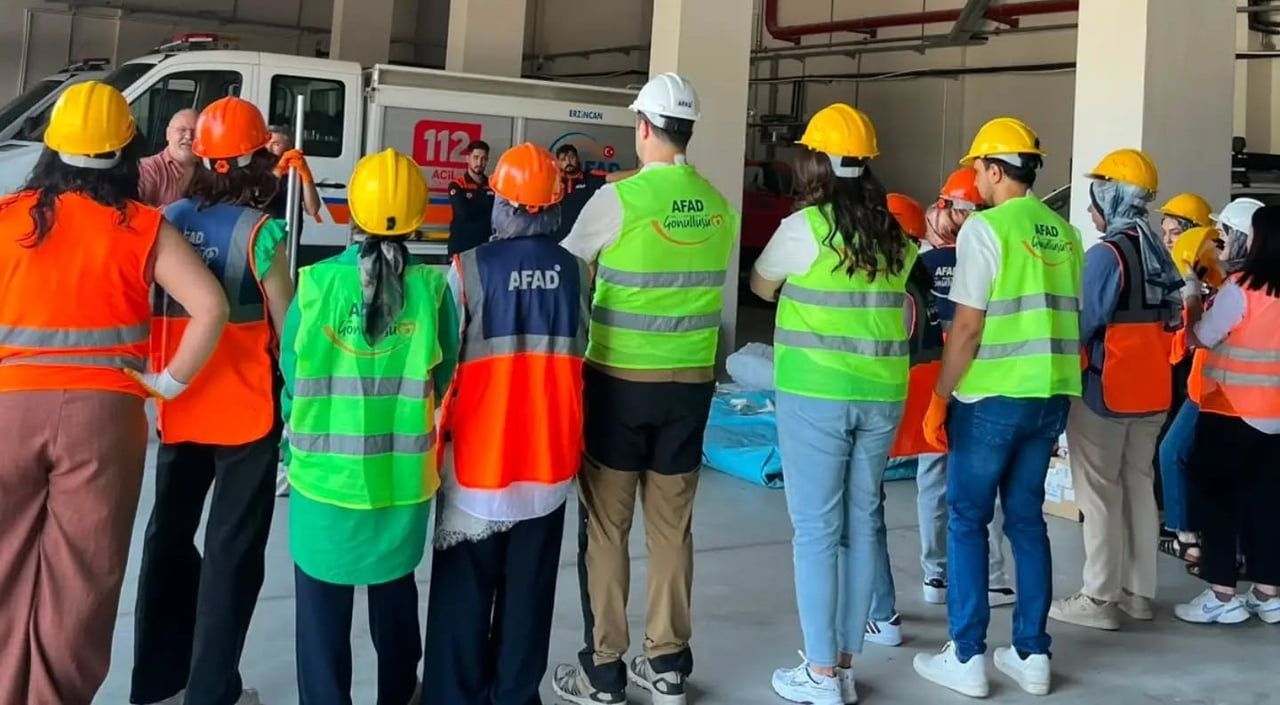 ERZİNCAN'DA DESTEK AFAD GÖNÜLLÜ EĞİTİMİ DÜZENLENDİ