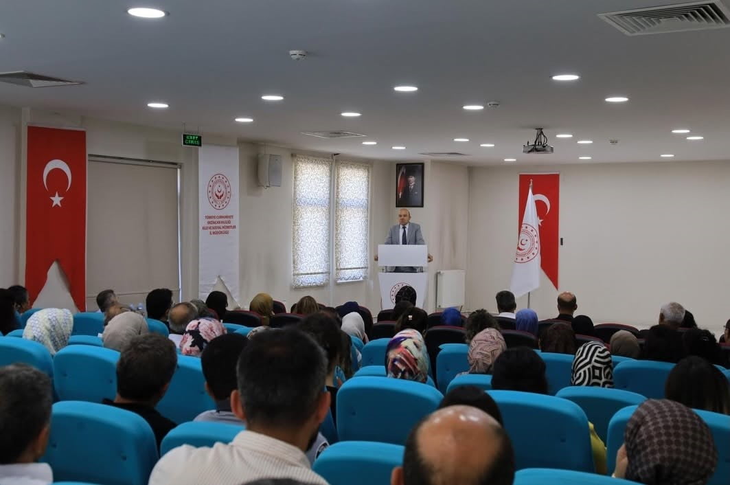 ERZİNCAN AİLE VE SOSYAL HİZMETLER İL MÜDÜRLÜĞÜ, AİLE VE SOSYAL HİZMETLER BAKANLIĞININ 2026 YILI...