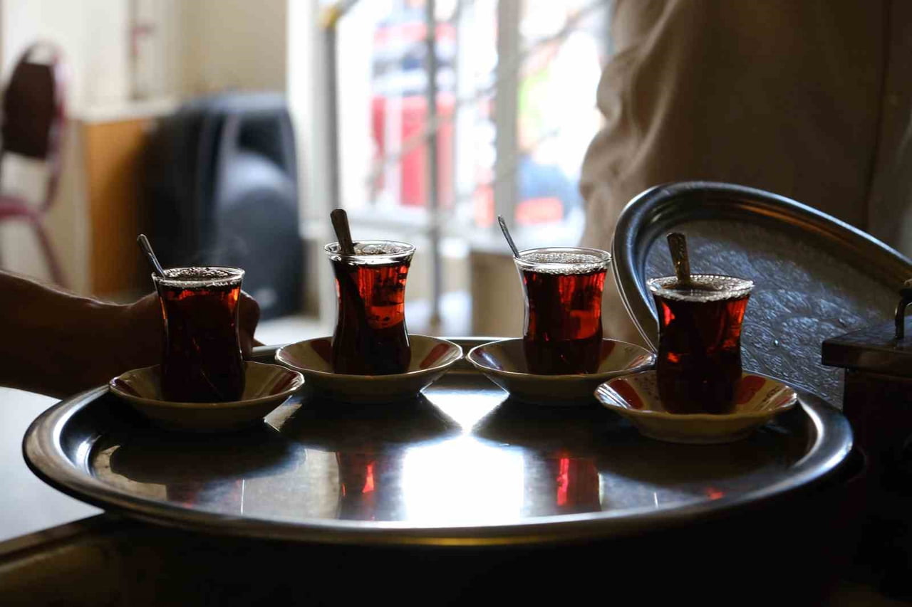 ERZİNCAN’DA ÇAY KEYFİ ARTIK DAHA PAHALI