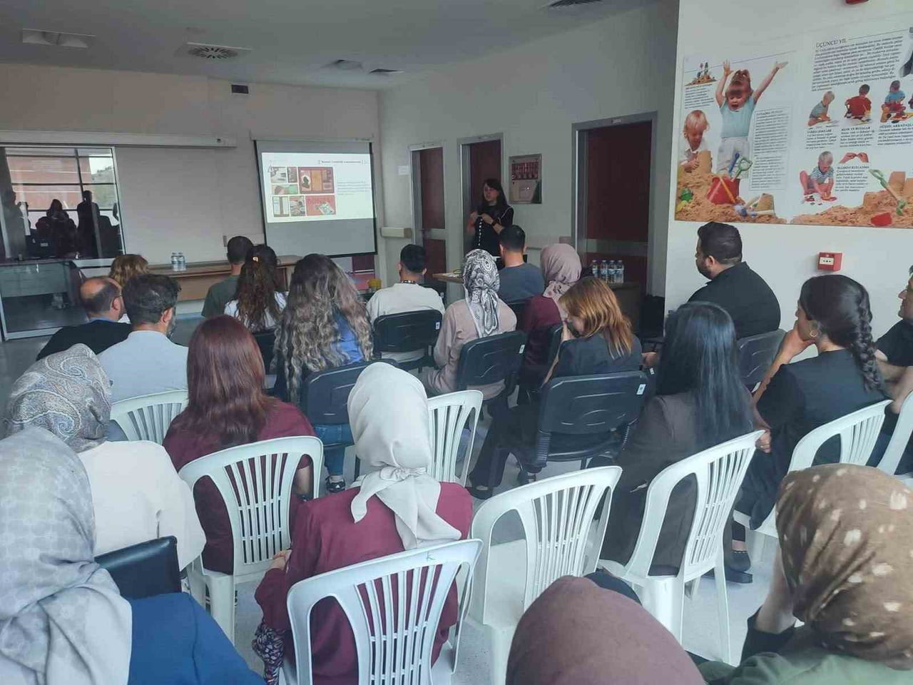 ERZİNCAN’DA UYUŞTURUCUYLA MÜCADELEDE BİLGİLENDİRME ÇALIŞMALARI SÜRÜYOR