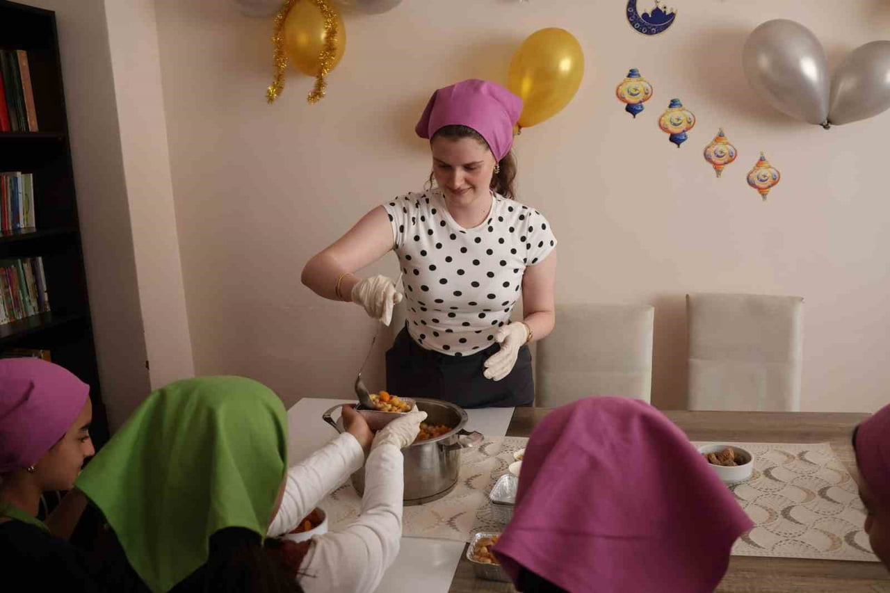 ERZURUM’DA DEVLET KORUMASI ALTINDAKİ ÇOCUKLAR, MUHARREM AYI DOLAYISIYLA DÜZENLENEN ETKİNLİKTE...