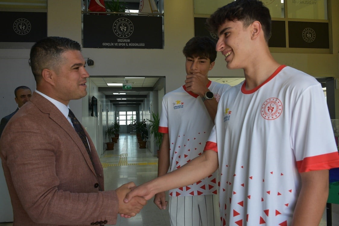 ERZURUM GENÇLİK SPOR KULÜBÜ BASKETBOLCULARI ANALİG BÖLGE BİRİNCİLİĞİ MÜSABAKALARI İÇİN ORDU’YA...