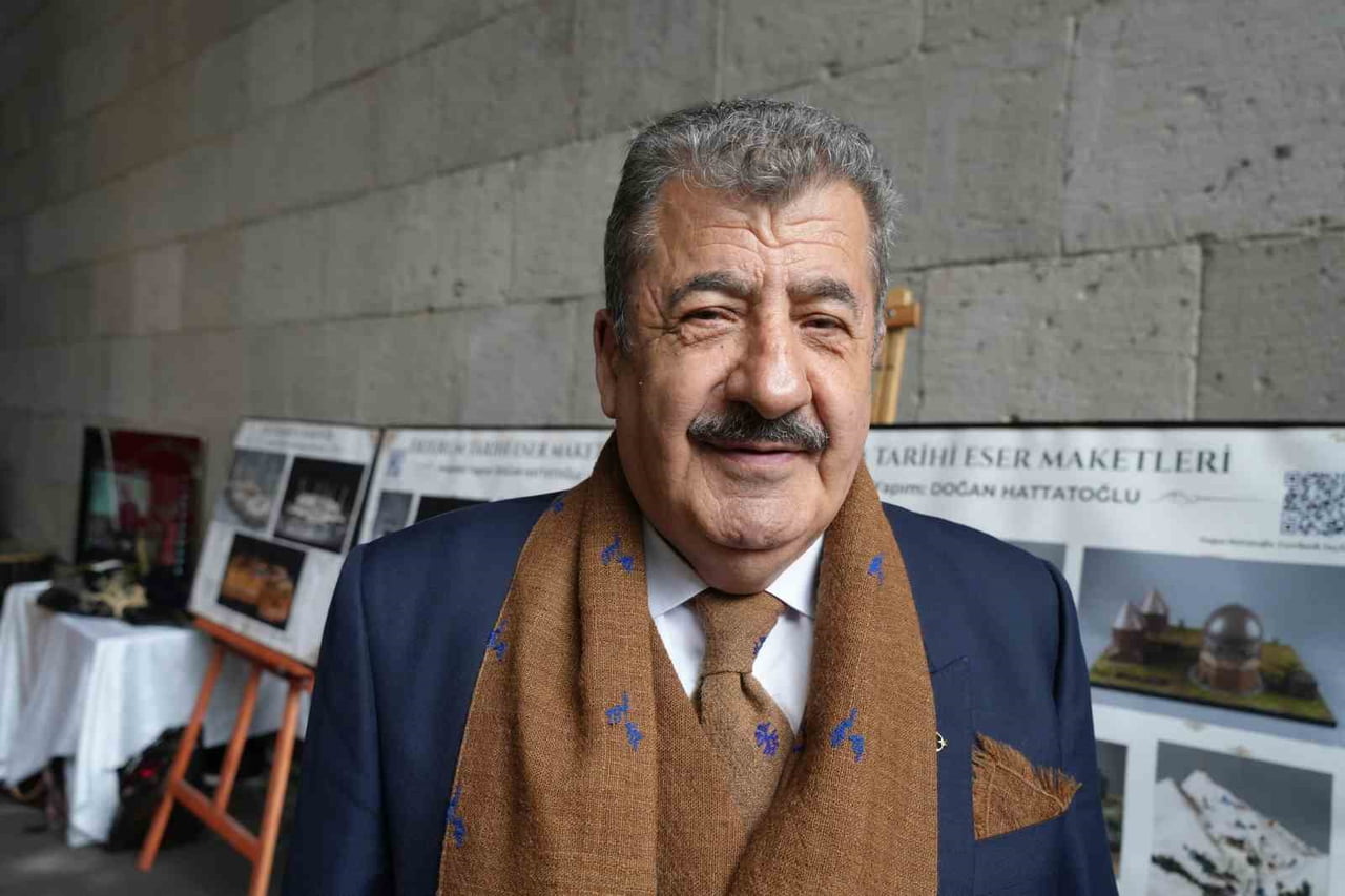 ERZURUMLU MİNYATÜR SANATÇISI DOĞAN HATTATOĞLU,