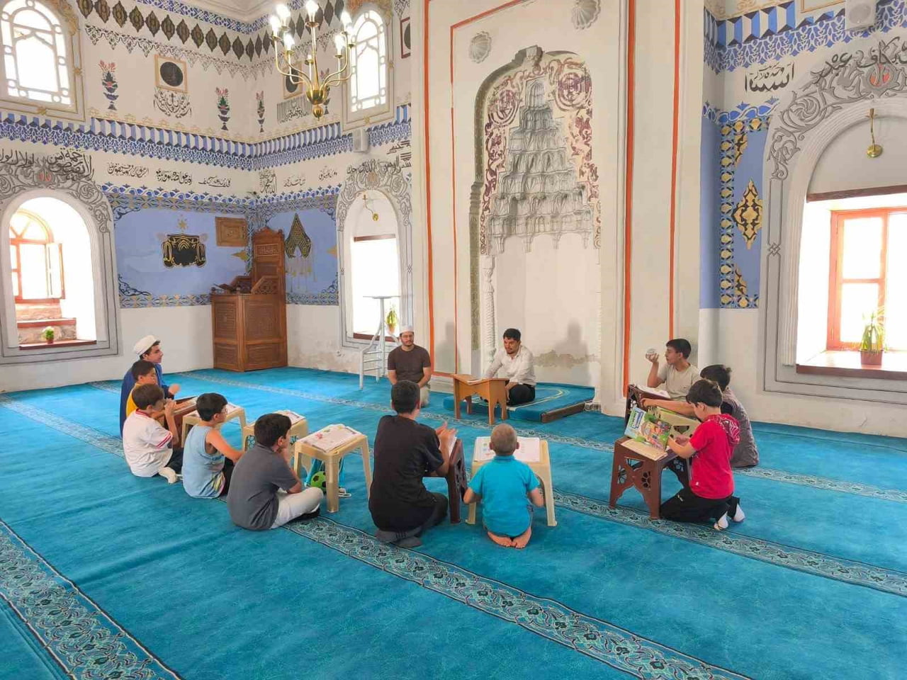 ESKİŞEHİR'İN SİVRİHİSAR İLÇESİNDE HER YIL DÜZENLENEN YAZ KUR'AN KURSLARI BU YIL DA BAŞLADI....