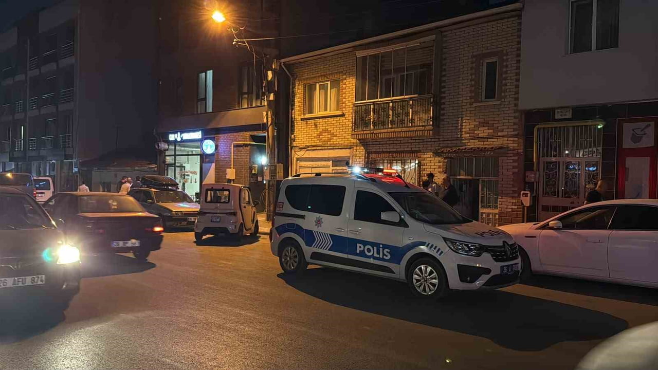 ESKİŞEHİR’DE KENDİSİNDEN BİR SÜREDİR HABER ALINAMAYAN 66 YAŞINDAKİ ERKEK ŞAHISIN BİR SÜRE HAYATINI...