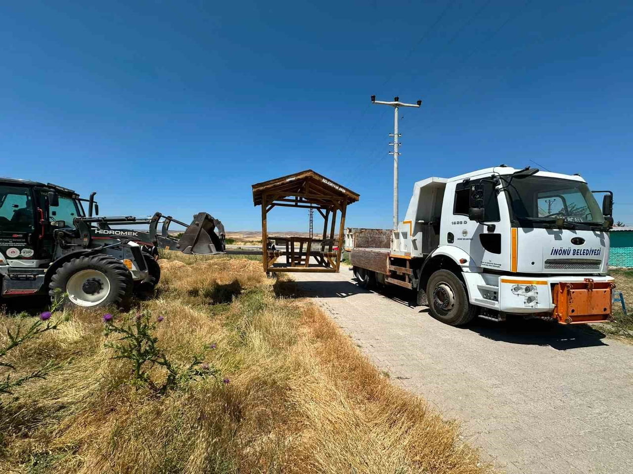 ESKİŞEHİR’İN İNÖNÜ BELEDİYESİ, İLÇE SAKİNLERİNİN TALEPLERİ DOĞRULTUSUNDA PARK VE ORTAK KULLANIM...