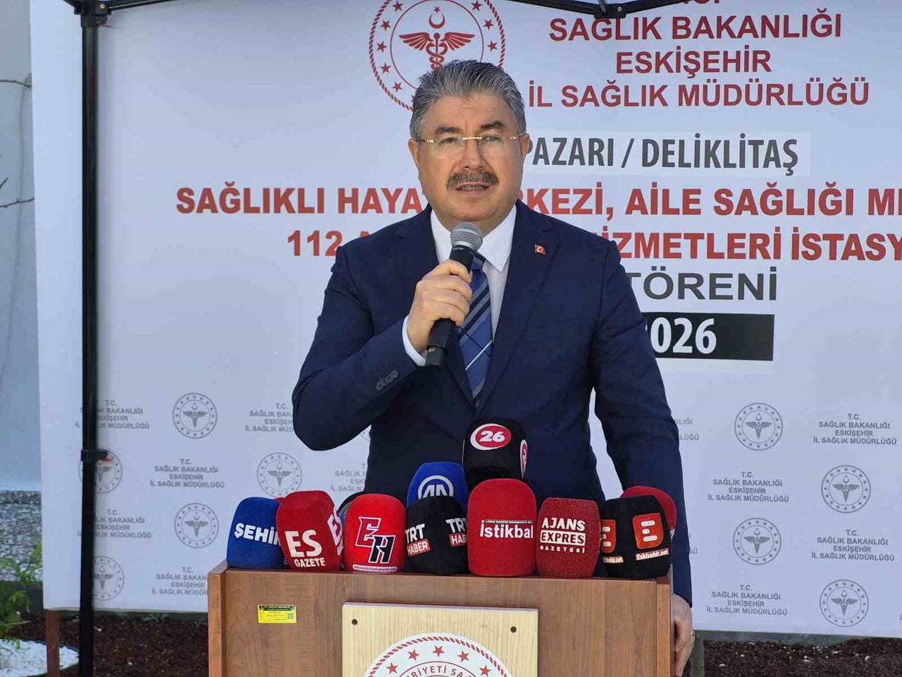 ESKİŞEHİR VALİSİ DR. ERDİNÇ YILMAZ