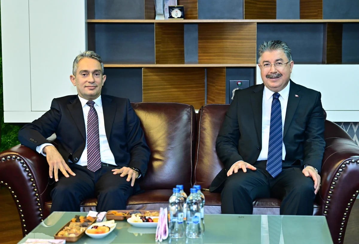 ESKİŞEHİR VALİSİ DR. ERDİNÇ YILMAZ, HSK'NIN 2026 YILI ADLİ VE İDARİ YARGI ANA KARARNAMESİ İLE...