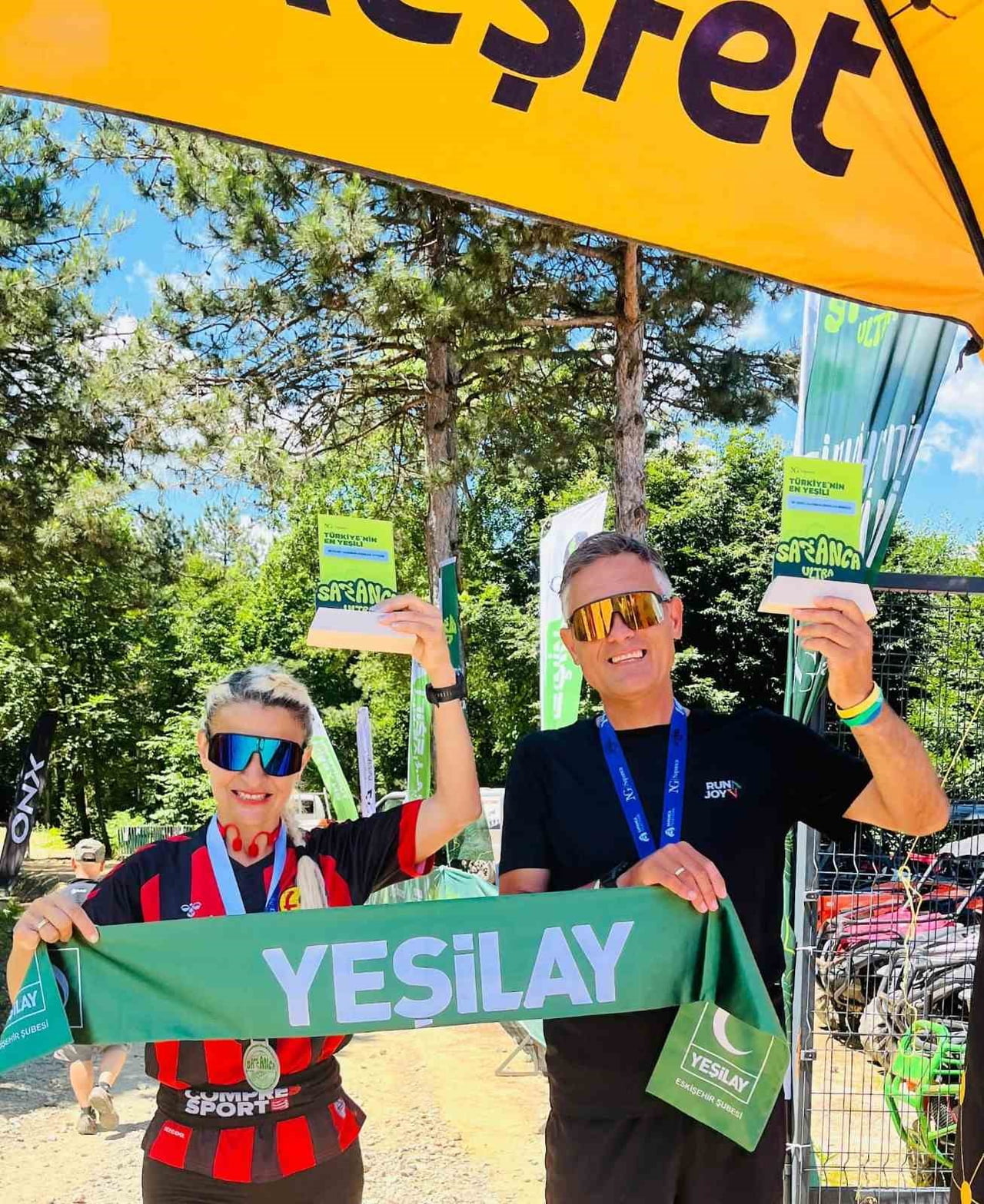 ESKİŞEHİRLİ MİLLİ SPORCULAR CENK ALGIN VE BAHAR SEZER, SAPANCA ULTRA MARATONU'NDA ELDE ETTİKLERİ...