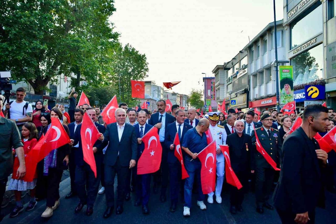 FATİH BELEDİYESİ İLE İSTANBUL VALİLİĞİ İŞ BİRLİĞİNDE, 15 TEMMUZ DEMOKRASİ VE MİLLİ BİRLİK GÜNÜ’NÜN...