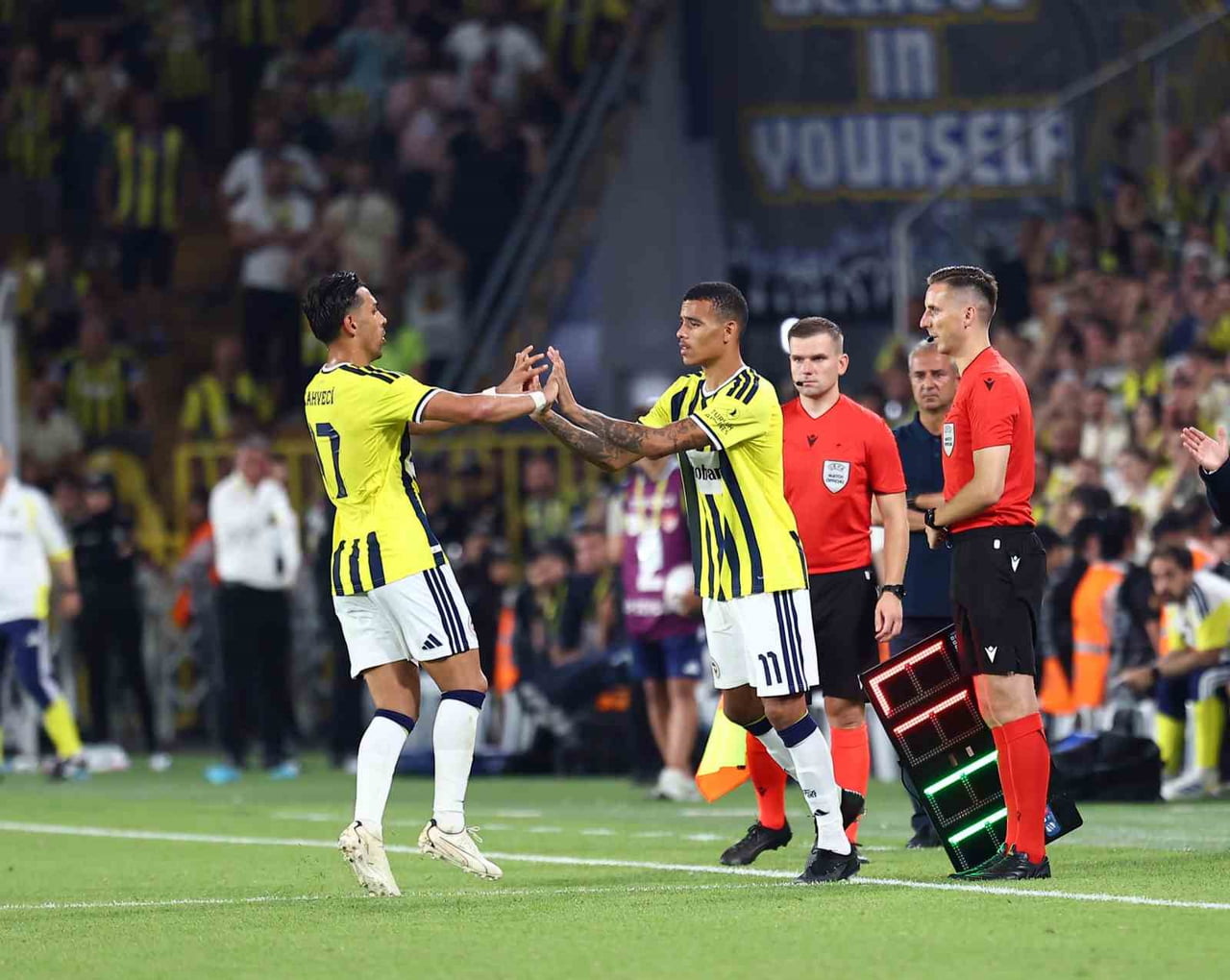 FENERBAHÇE'NİN YENİ TRANSFERİ MASON GREENWOOD, SARI-LACİVERTLİ FORMAYI İLK KEZ GORNİK ZABRZE...