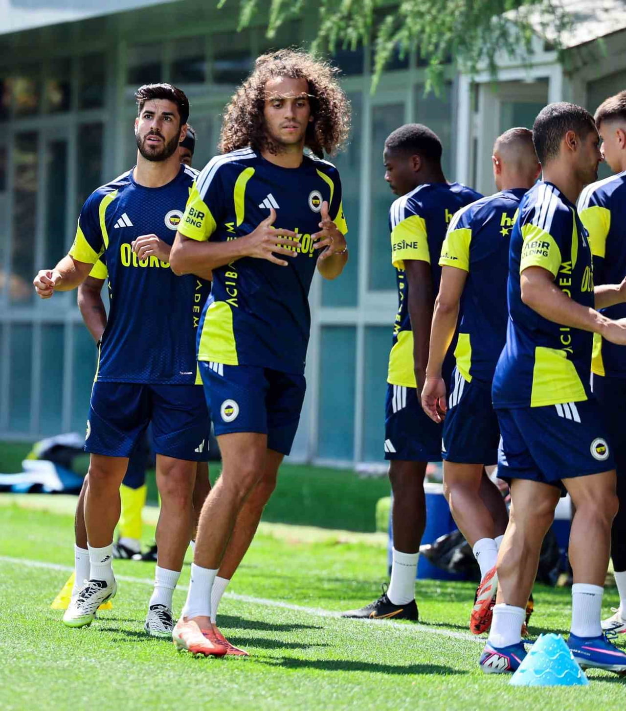 FENERBAHÇE, AVUSTURYA KAMPI ÖNCESİ HAZIRLIKLARINI CAN BARTU TESİSLERİ'NDE SÜRDÜRDÜ.