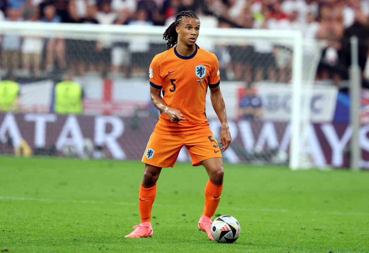 FENERBAHÇE, HOLLANDALI STOPER NATHAN AKE'Yİ TRANSFER ETTİ.