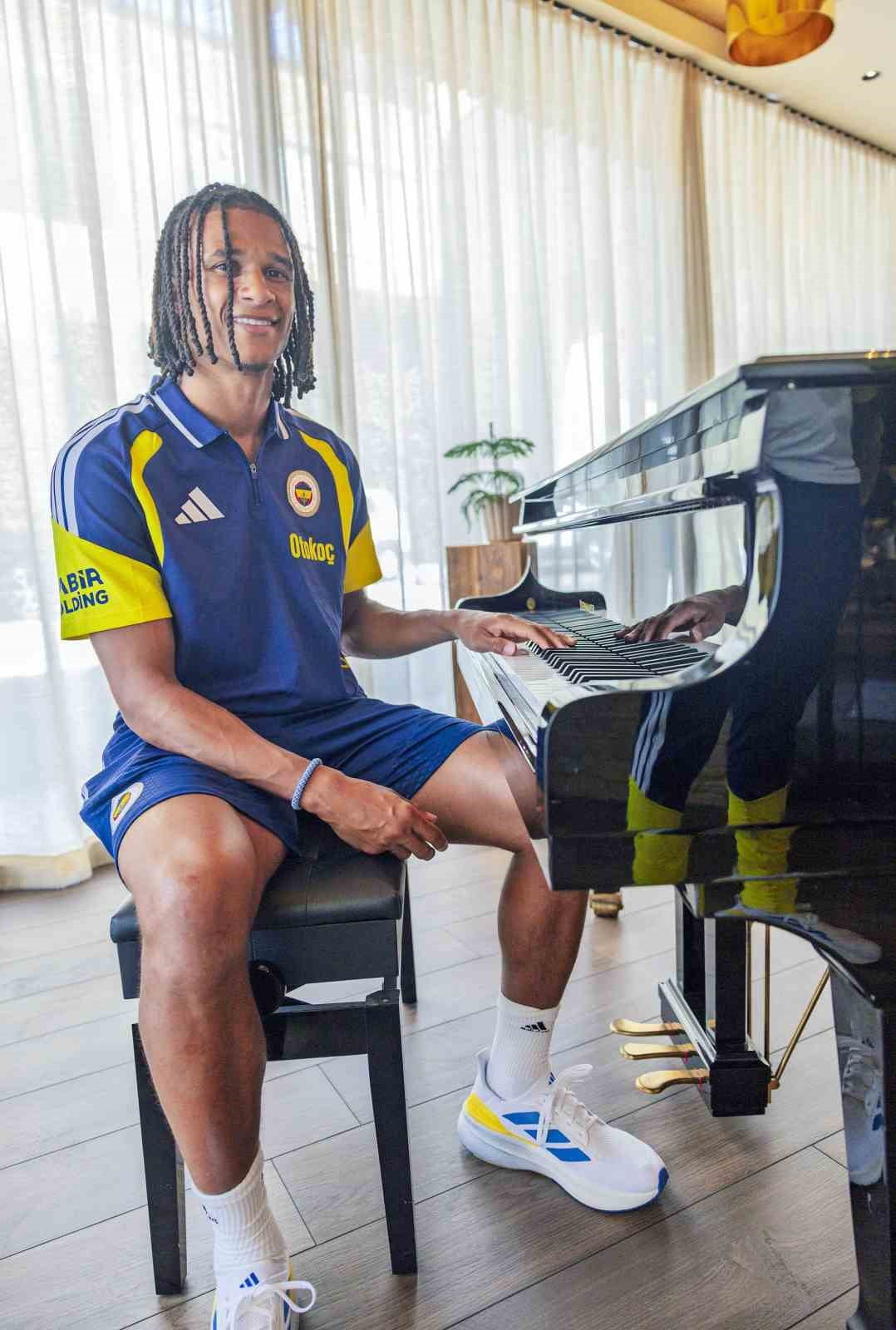 FENERBAHÇE’NİN YENİ TRANSFERİ HOLLANDALI FUTBOLCU NATHAN AKE, TRANSFER SÜRECİNİN ÇABUK GELİŞTİĞİNİ...
