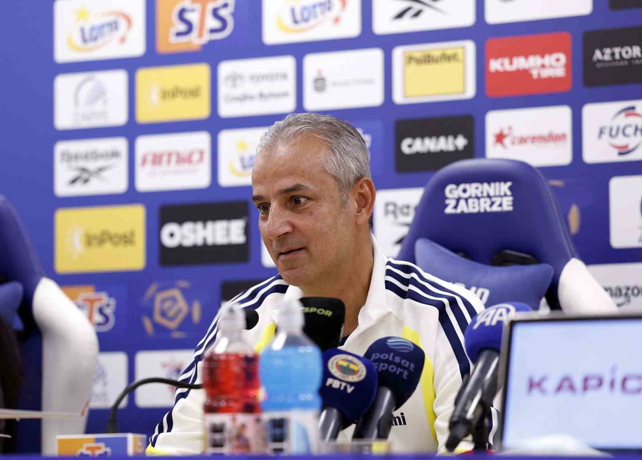 FENERBAHÇE TEKNİK DİREKTÖRÜ İSMAİL KARTAL, GORNİK ZABRZE KARŞISINDA İLK MAÇTA OLDUĞU GİBİ İYİ...