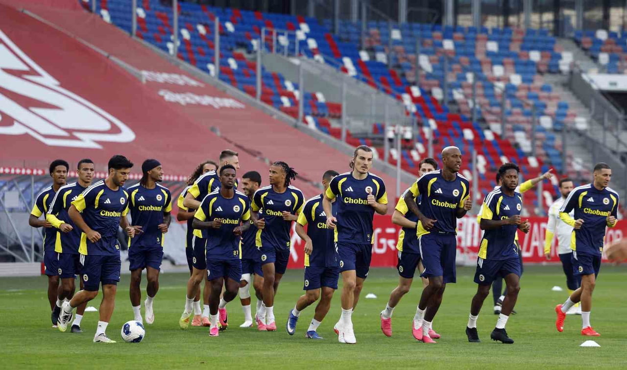 FENERBAHÇE, UEFA ŞAMPİYONLAR LİGİ 2. ELEME TURU RÖVANŞINDA POLONYA TEMSİLCİSİ GORNİK ZABRZE İLE...