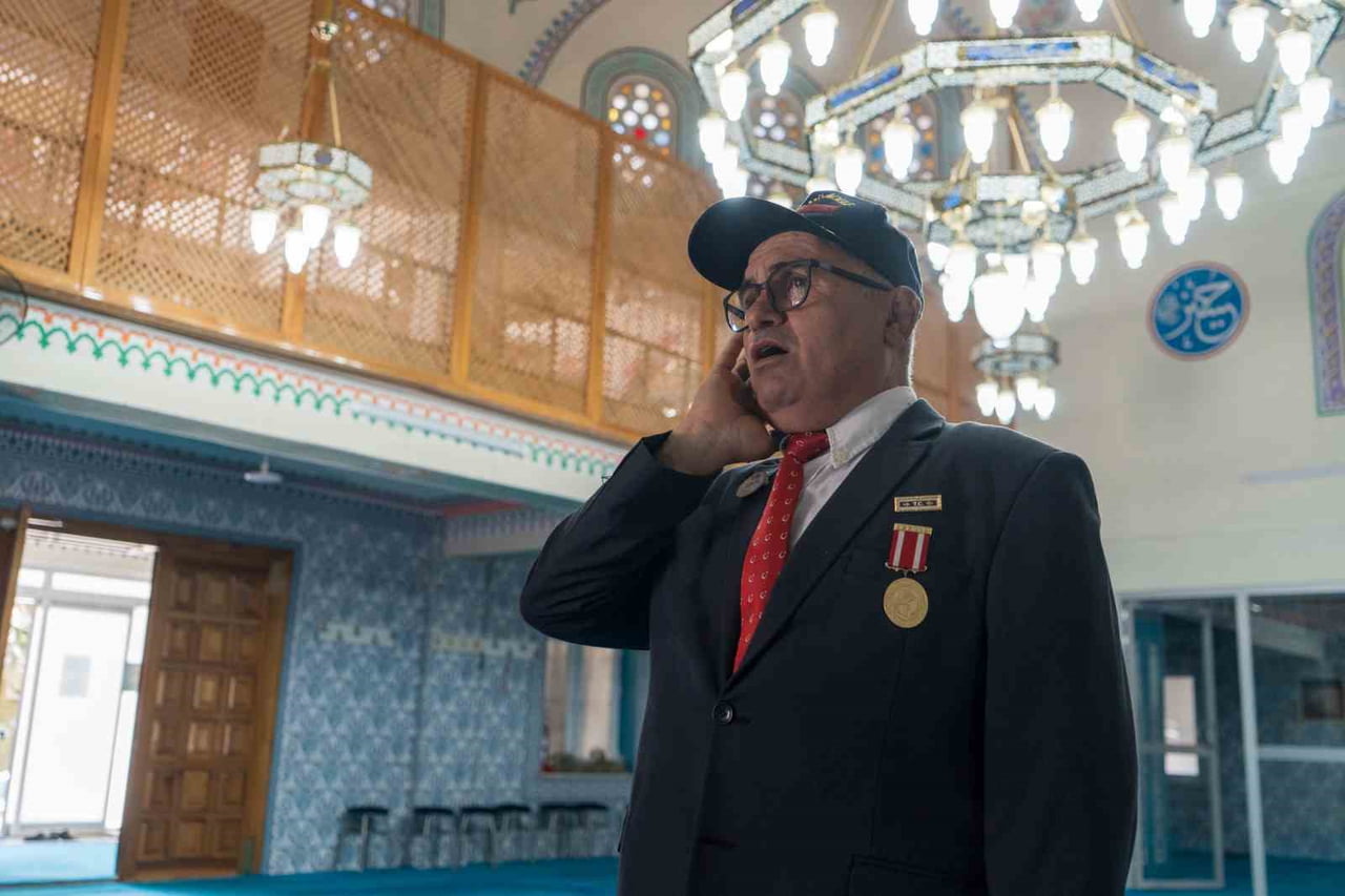 FETULLAHÇI TERÖR ÖRGÜTÜ'NÜN (FETÖ) DARBE GİRİŞİMİ GECESİ SELA OKUDUĞU İÇİN DARP EDİLEN EMEKLİ...